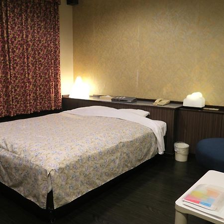 Hotel Carnival Metabaru Εξωτερικό φωτογραφία